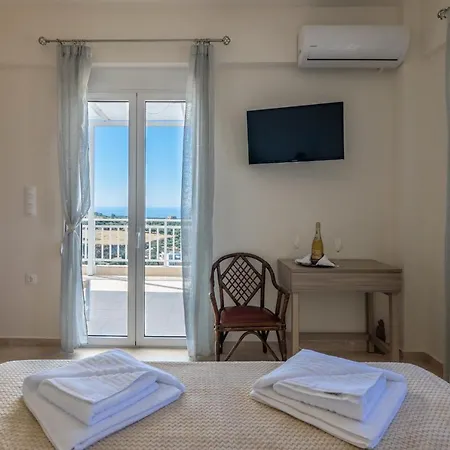 Villa Haravgi 5 Bedrooms Agia Triada